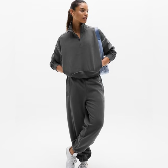 Athleta Forever Fleece 1/2 Zip High Hip Sweatshirt - Picture 5 of 14